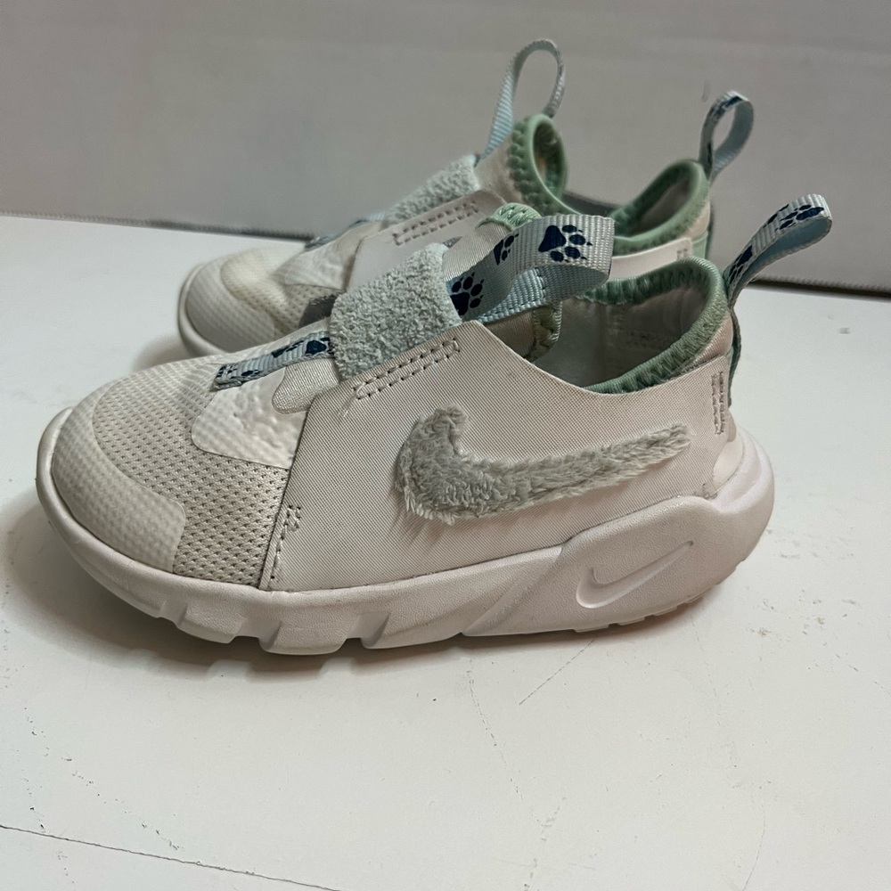 Toddler Nike flex runner 2 lil shoes 7C